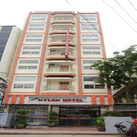 Hotel Nylon Mandalay Exteriör bild