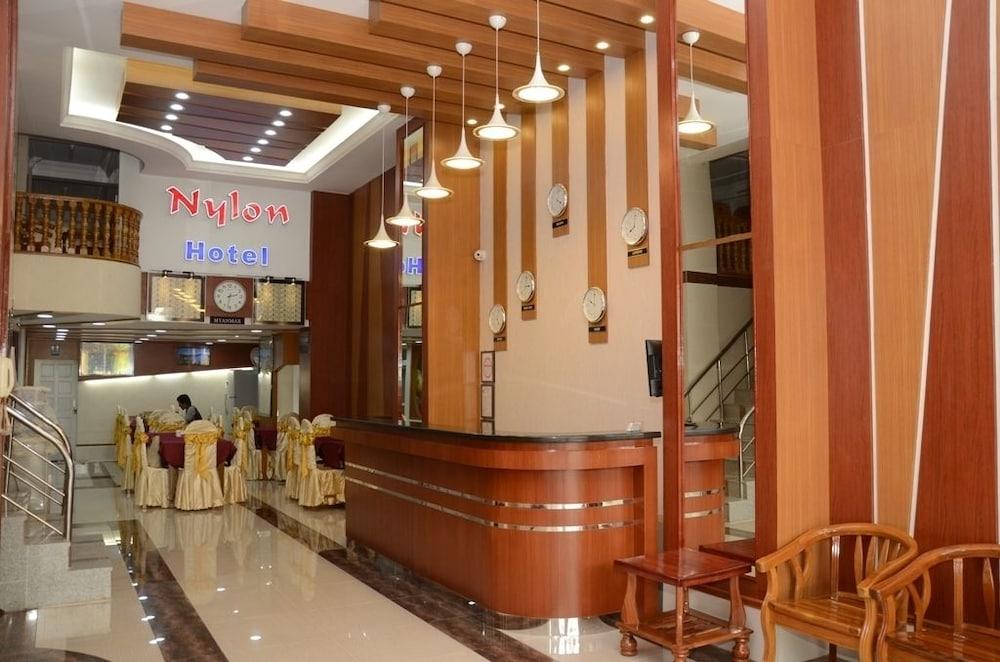 Hotel Nylon Mandalay Exteriör bild